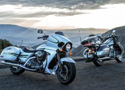 Dwa, Motocykle, Kawasaki Vulcan 1700 Vaquero, 2016, Kawasaki Vulcan 1700 Voyager, 2009