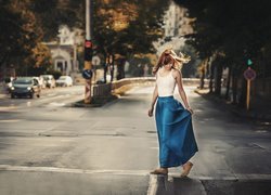 Dziewczyna na ulicy