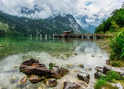 Góry i jezioro Obersee