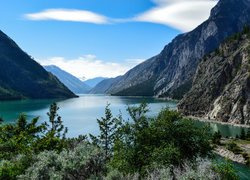 Góry Nadbrzeżne, Jezioro, Seton Lake, Drzewa, Niebo, Lillooet, Kolumbia Brytyjska, Kanada