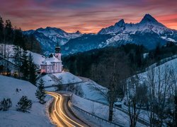 Kościół Maria Gern w Berchtesgaden zimą