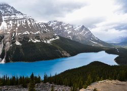 Park Narodowy Banff, Jezioro, Peyto Lake, Góry, Drzewa, Lasy, Skały, Chmury, Alberta, Kanada