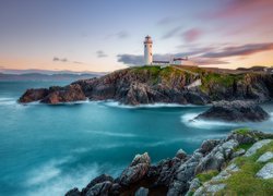Latarnia morska Fanad Head Lighthouse w Irlandii
