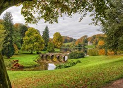 Park, Jesień, Drzewa, Jezioro, Kamienny, Most, Rezydencja, Stourhead House, Hrabstwo Wiltshire, Anglia