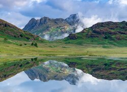 Jezioro, Elter Water Lake, Góry, Langdale Pikes, Szczyty, Mgła, Odbicie, Niebo, Park Narodowy Lake District, Anglia