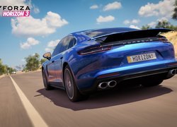 Porsche Panamera w grze Forza Horizon 3