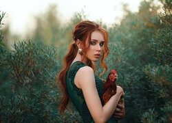 Rudowłosa, Dziewczyna, Kura, Drzewa