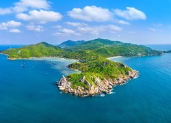 Tajlandzka wyspa Ko Tao na morzu
