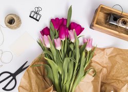 Kwiaty, Bukiet, Tulipany, Nożyczki, Sznurek