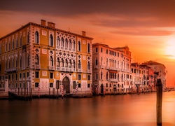 Włochy, Wenecja, Canal Grande, Domy, Wschód słońca