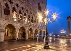 Widok na Pałac Dożów w Wenecji od strony Piazzetta San Marco