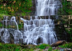 Wodospad Chittenango Falls w Nowym Jorku