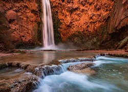 Wodospad Havasu Falls, Rzeka Havasu Creek, Park Narodowy Wielkiego Kanionu, Kanion, Skały, Arizona, Stany Zjednoczone
