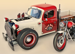 Zabytkowy samochód Dodge Power Wagon z 1946 r i motocykl