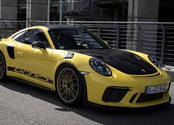 Żółte Porsche GT3 RS
