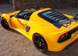 Żółty Lotus Exige Sport